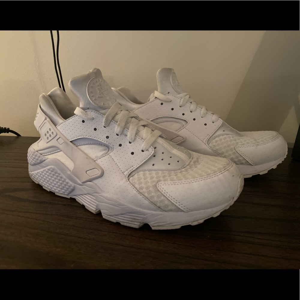 Men’s Nike Air Huarache size 11.5